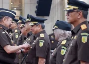 Mutasi Besar-besaran Kejaksaan Agung: 14 Kajati Diganti, Kepala Kajari Karo Dicopot