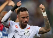 Neymar Geger: Gerakan Telinga Kontroversial di Laga Santos vs Fluminense Picu Amukan Fans dan Balasan Keras