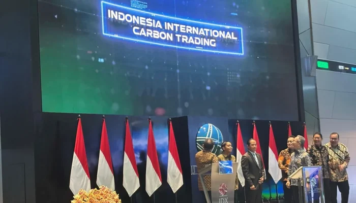 OJK Gencarkan Aksi: 951 Pinjol Ilegal Ditutup, Carbon Trading Siap Launch, dan SLIK Asuransi Diperpanjang