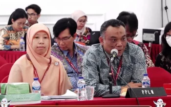 Perombakan Kabinet: Gejolak Politik dalam Satu Pekan, Reaksi PDIP, Golkar, Demokrat & Dampak Internasional