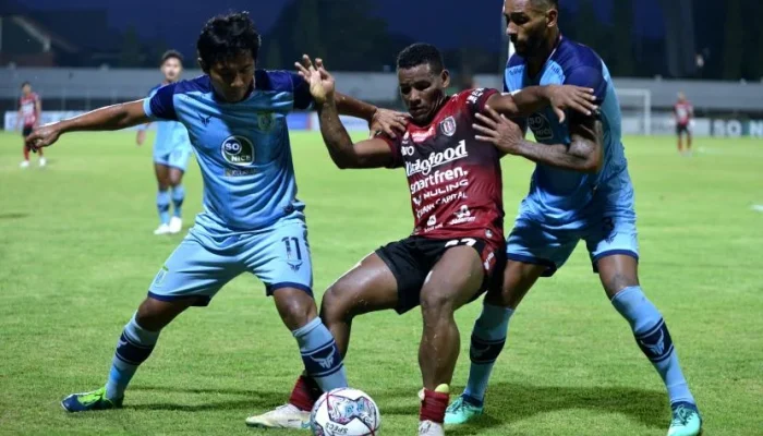 Persela Lamongan di Persimpangan: Kemenangan Bali United, Kontroversi VAR, dan Upaya Bersih dari Satgas Antimafia