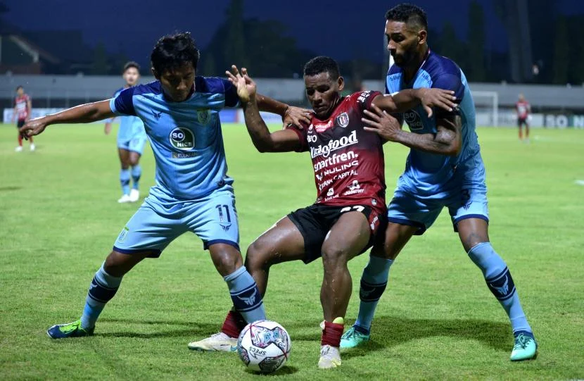 Persela Lamongan di Persimpangan: Kemenangan Bali United, Kontroversi VAR, dan Upaya Bersih dari Satgas Antimafia