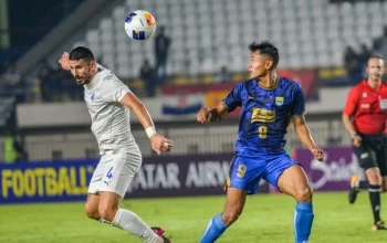 Persib Nyaris Tergelincir, Bojan Hodak Soroti Insiden Kartu Merah & Mental Pemain