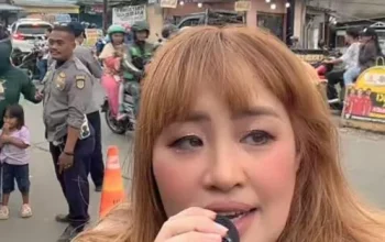 Pinkan Mambo Ngamen di Jalan, Hotman Paris Bantah Itu Pekerjaan Hina: Simak Reaksi Keluarga dan Publik