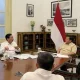 Prabowo dan Luhut Bahas Ketahanan Ekonomi di Istana: Langkah Strategis Jaga Daya Beli dan Tarik Investasi Timur Tengah