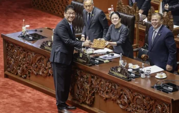 Purbaya Tolak Pinjaman IMF dan Bank Dunia, APBN Tetap Kuat dengan Cadangan $25 Miliar