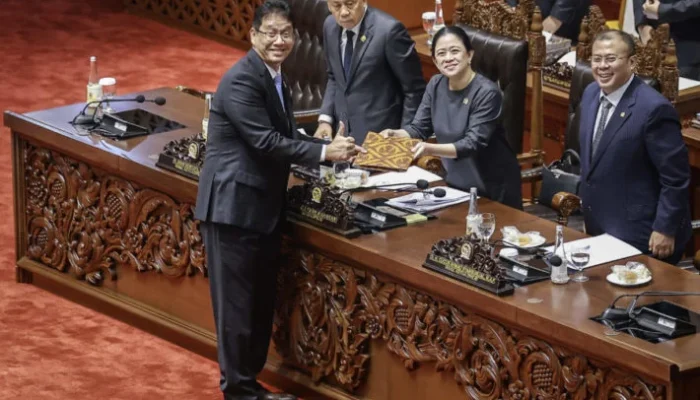 Purbaya Tolak Pinjaman IMF dan Bank Dunia, APBN Tetap Kuat dengan Cadangan $25 Miliar