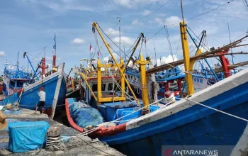 Purbaya Usul Pajaki Kapal di Selat Malaka Picu Protes Regional dan Perdebatan Kebijakan