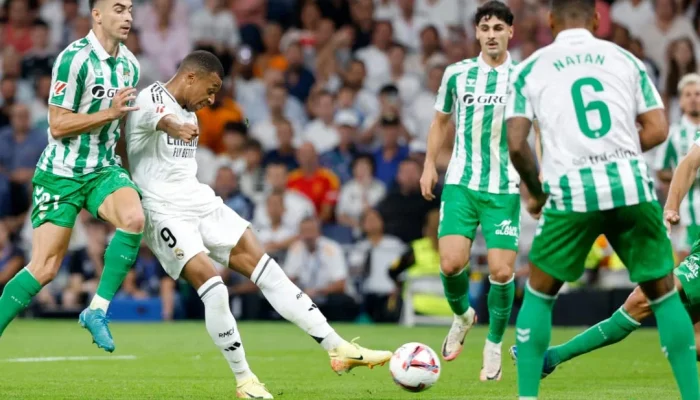 Real Betis vs Real Madrid: Pellegrini Tegaskan Tim Lebih Baik, Bellerín Gagal Menyegel Kemenangan