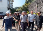 Rencana Geruduk Rumah Jokowi di Solo Gagal, Massa Tak Tiba, Relawan Lebih Dulu Hadir