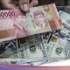 Rupiah Merosot ke Level Terlemah, Ancaman Tembus Rp 17.500 per Dolar AS