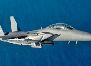 Selfie Pilot F-15K Pecah Rekam Jejak: Tabarakan Udara 2021, Denda Miliaran, dan Reformasi Keselamatan