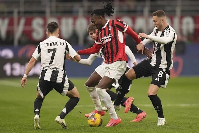 Serie A standings: Bagaimana Hasil 0-0 Milan vs Juventus Mengubah Persaingan Empat Besar