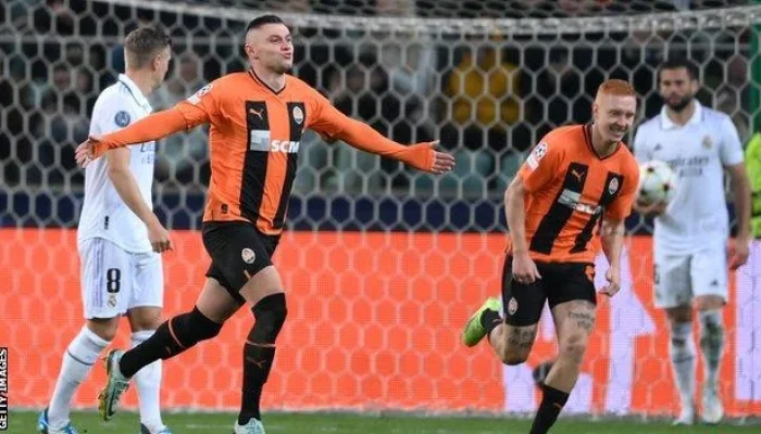 Shakhtar Donetsk Tundukkan AZ Alkmaar, Lolos ke Semi Final UEFA Conference League 2025/2026
