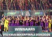 Smit Bintang Piala KNVB: AZ Alkmaar Raih Gelar Pertama 13 Tahun, Sementara Kontroversi Paspor Mengguncang KNVB