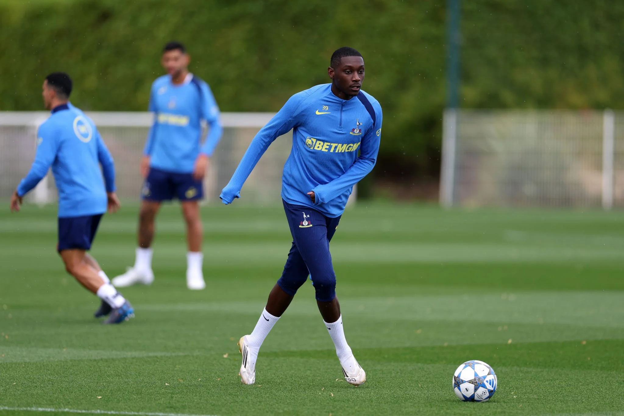 Strategi De Zerbi dan Harapan Randal Kolo Muani Bawa Tottenham Hindari Degradasi di Laga Wolves