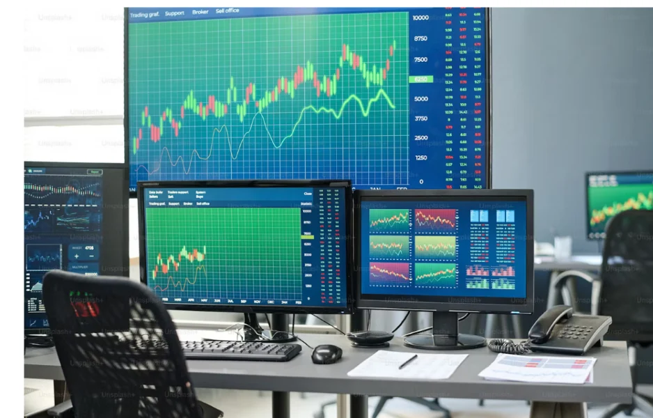 Suspensi BEI atas Lonjakan Spektakuler Saham WBSA: Harga Meroket 691% di Tengah Gejolak Rupiah dan Minyak