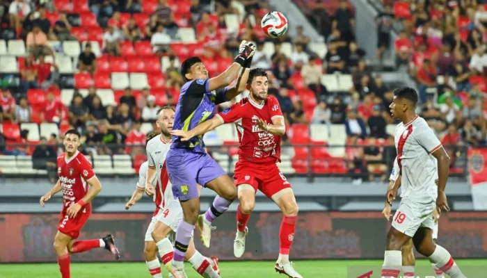 Taktik Johnny Jansen Memukau: Bali United Dominan dan Naik Posisi di Klasemen Super League 2025/2026
