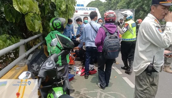 Tewas di Flyover Pesing: Pemotor Tabrak Trotoar, Jatuh dan Tertindas Bus, Simak Kronologi Lengkap