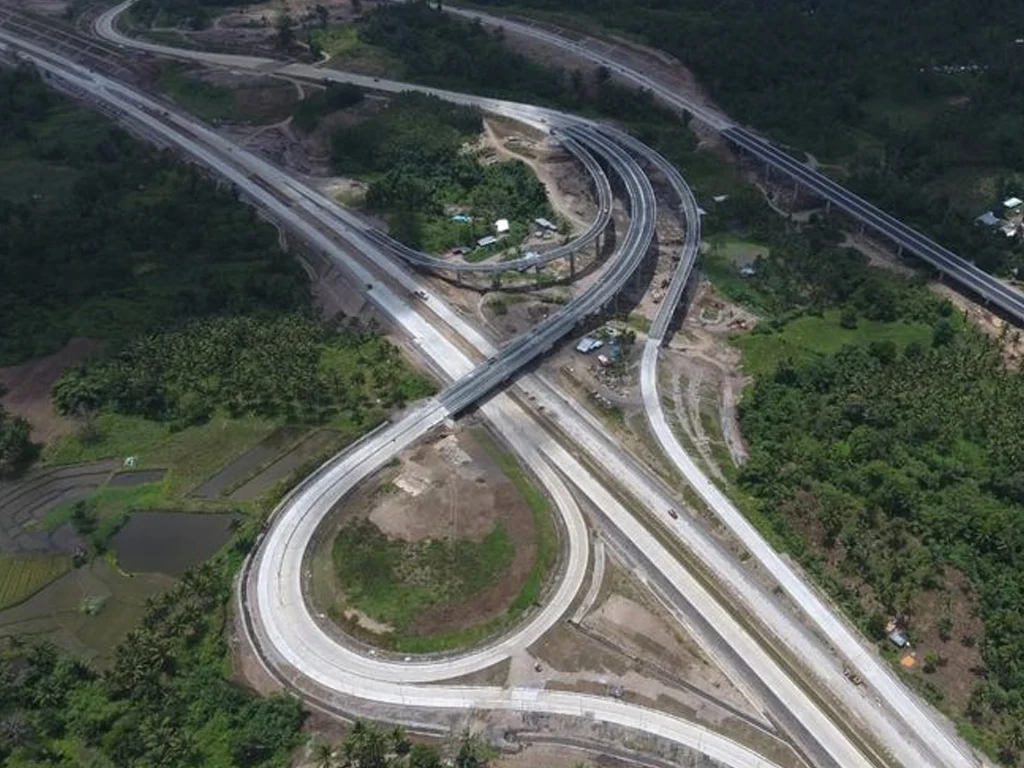 Tol Baru 2026: 9 Jalan Bebas Hambatan Siap Buka, Tantangan Pajak & Lingkungan di Tengah Perbaikan dan Kecelakaan