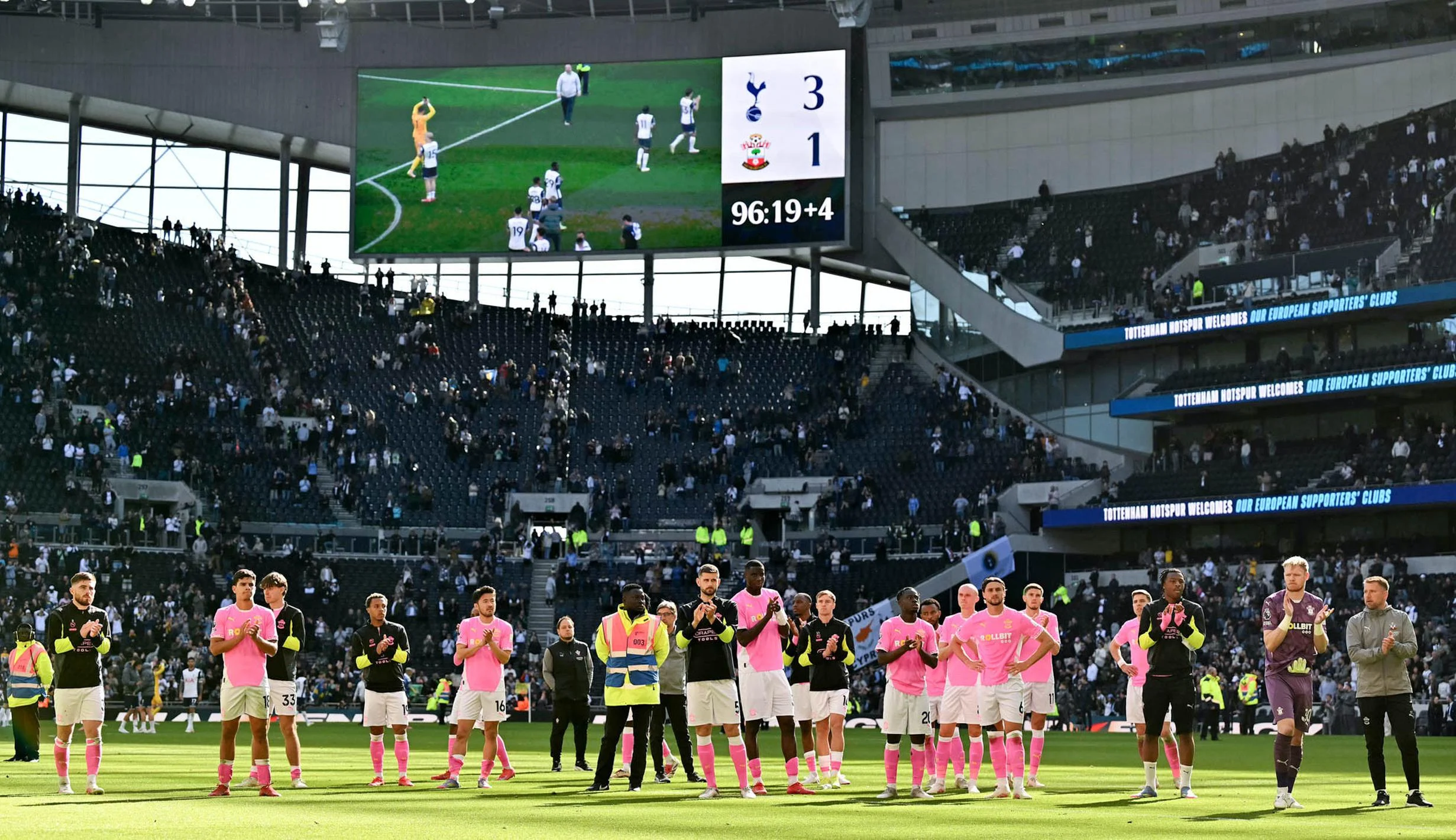 Tottenham degradasi? 5 Pertandingan Penentu di Zona Merah Menegangkan!