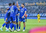 Transformasi Rahmat: Dari Winger ke Striker, Kini Menjadi Momok Persib di GBLA