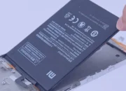 Uni Eropa Wajibkan Baterai Lepas Pasang di Semua Smartphone Mulai 2027, Ini Dampaknya!