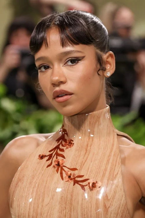 15 Beauty Look Terbaik dari Met Gala 2026, Tonjolkan Seni Lewat Makeup