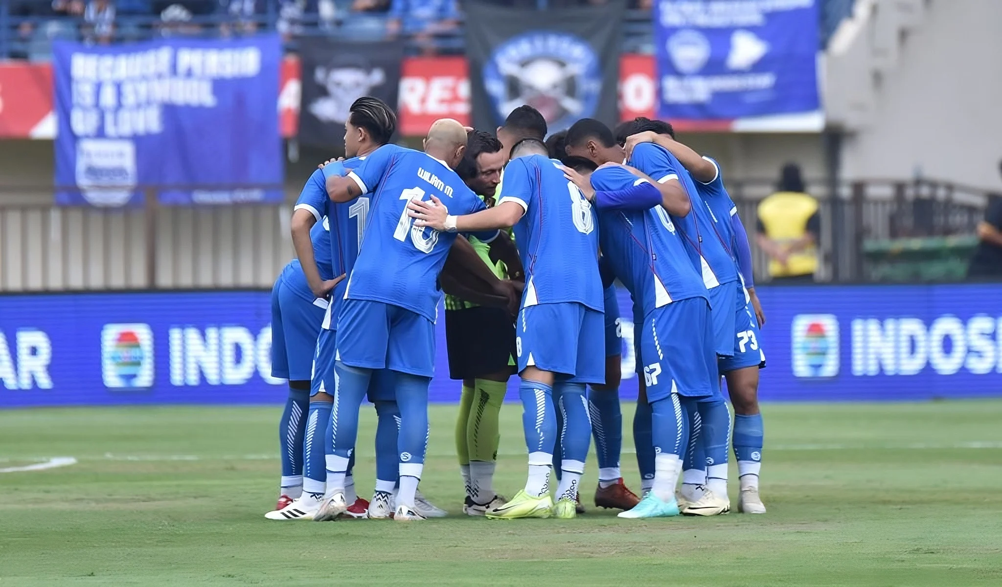 AFC Hukum Persib Bandung: Denda Rp3,5 Miliar dan 2 Laga Tanpa Penonton