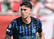 Alessandro Bastoni Dibidik Barcelona, Tapi Hansi Flick Punya Pendapat Lain