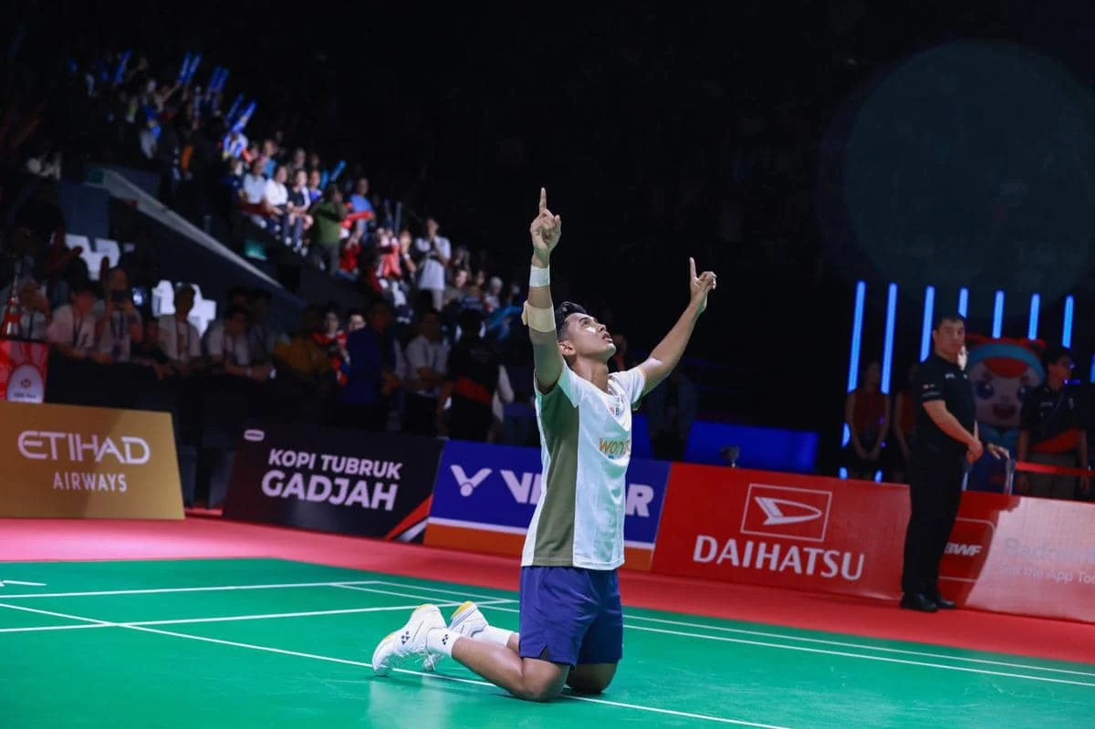 Alwi Farhan Buat Sejarah di Singapore Open 2026, Siap Hadapi Kodai Naraoka di Perempat Final