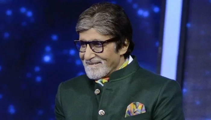 Amitabh Bachchan Tunggangi Badai Spekulasi Kesehatan dengan Postingan Misterius