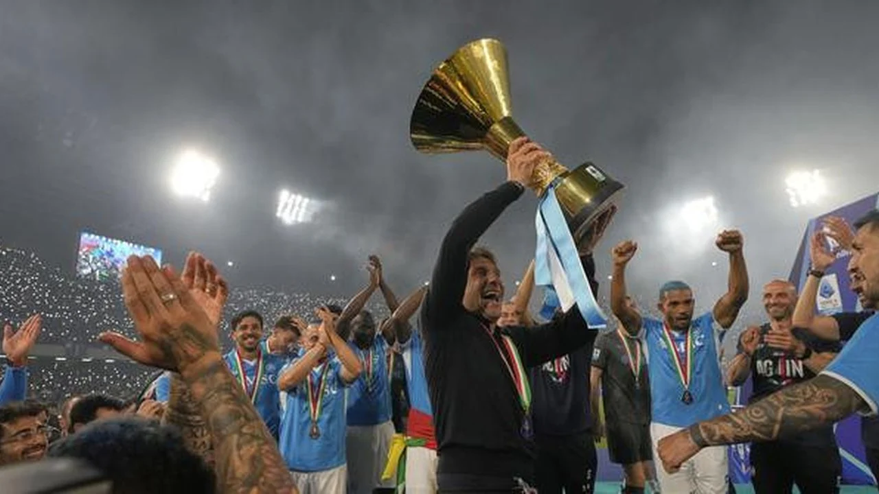 Antonio Conte Siap Tinggalkan Napoli, Kursi Timnas Italia Menanti