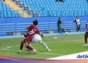 Arema FC vs PSM Makassar: Pertarungan Sengit di Lapangan