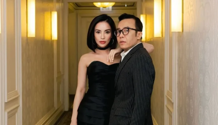 Ari Lasso dan Dearly Djoshua Rekindles Romance: Kencan Romantis di Blok M dan Peringatan Tegas untuk Wanita Lain