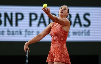 Aryna Sabalenka Melangkah ke Babak Ketiga French Open 2026 dengan Kemenangan atas Elsa Jacquemot