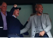 Aston Villa Menang, Pangeran William Tolak Panggilan Telepon