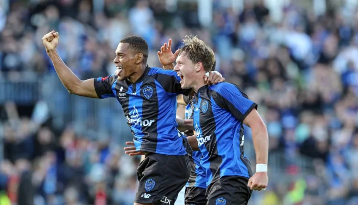 Auckland FC Siap Tuan Rumah Grand Final A-League Melawan Sydney FC