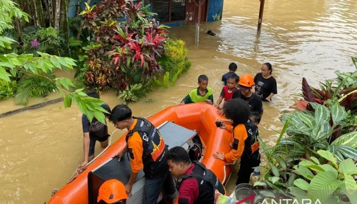 Banjir di Kendari: 5.445 Jiwa Terdampak dan Teluk Kendari Mengalami Pendangkalan