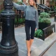 Barbara Palvin dan Capri Pants: Gaya Fashion yang Tak Pernah Kuno