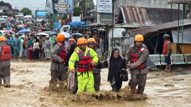 Bencana Alam dan Kemanusiaan: Mengungsi dan Mencari Harapan
