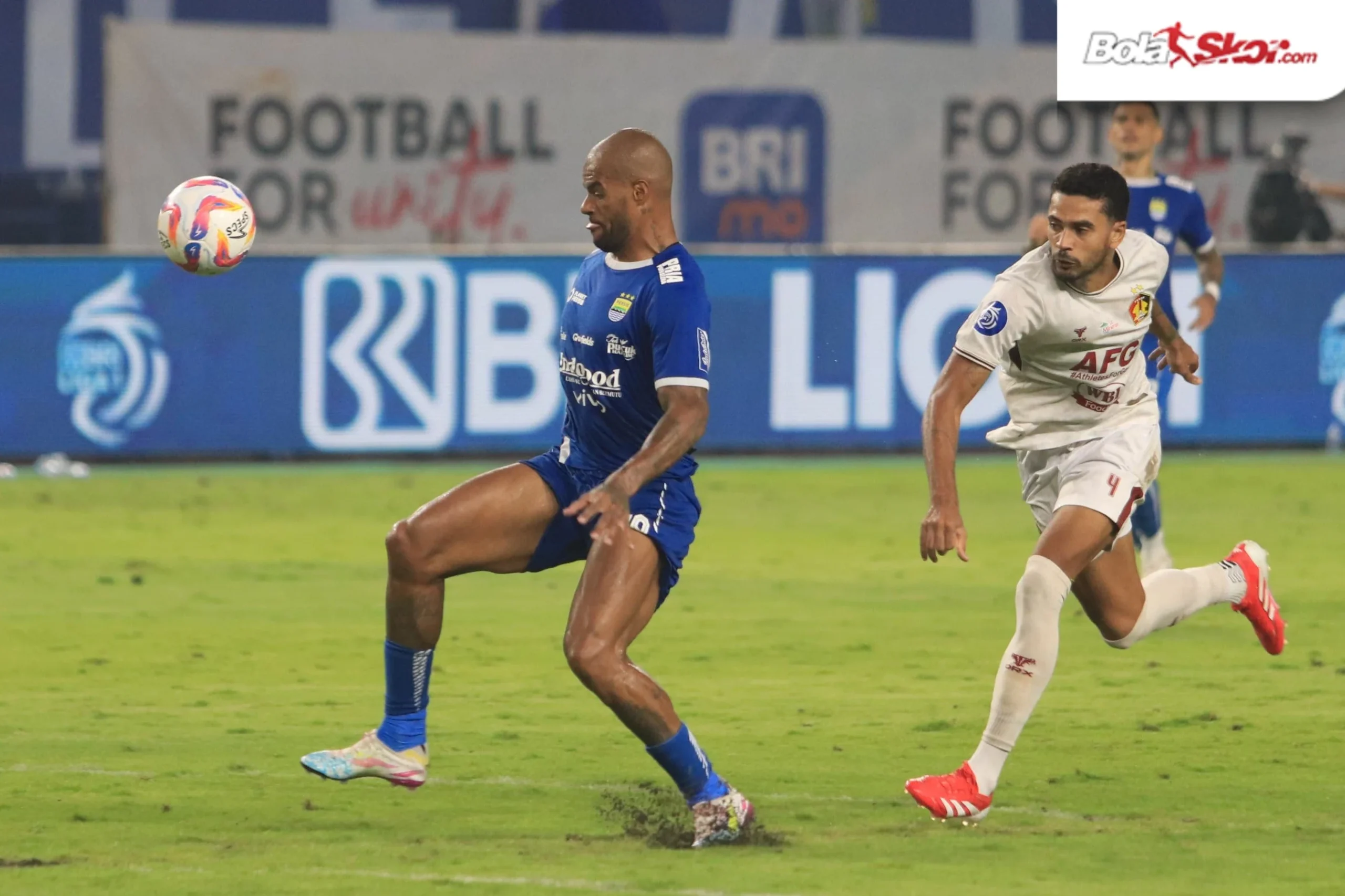 Bobotoh Dilarang Hadir! Jadwal Siaran Langsung dan Link Live Streaming Bhayangkara FC vs Persib Bandung – Detail Keamanan & Waktu Kick‑off