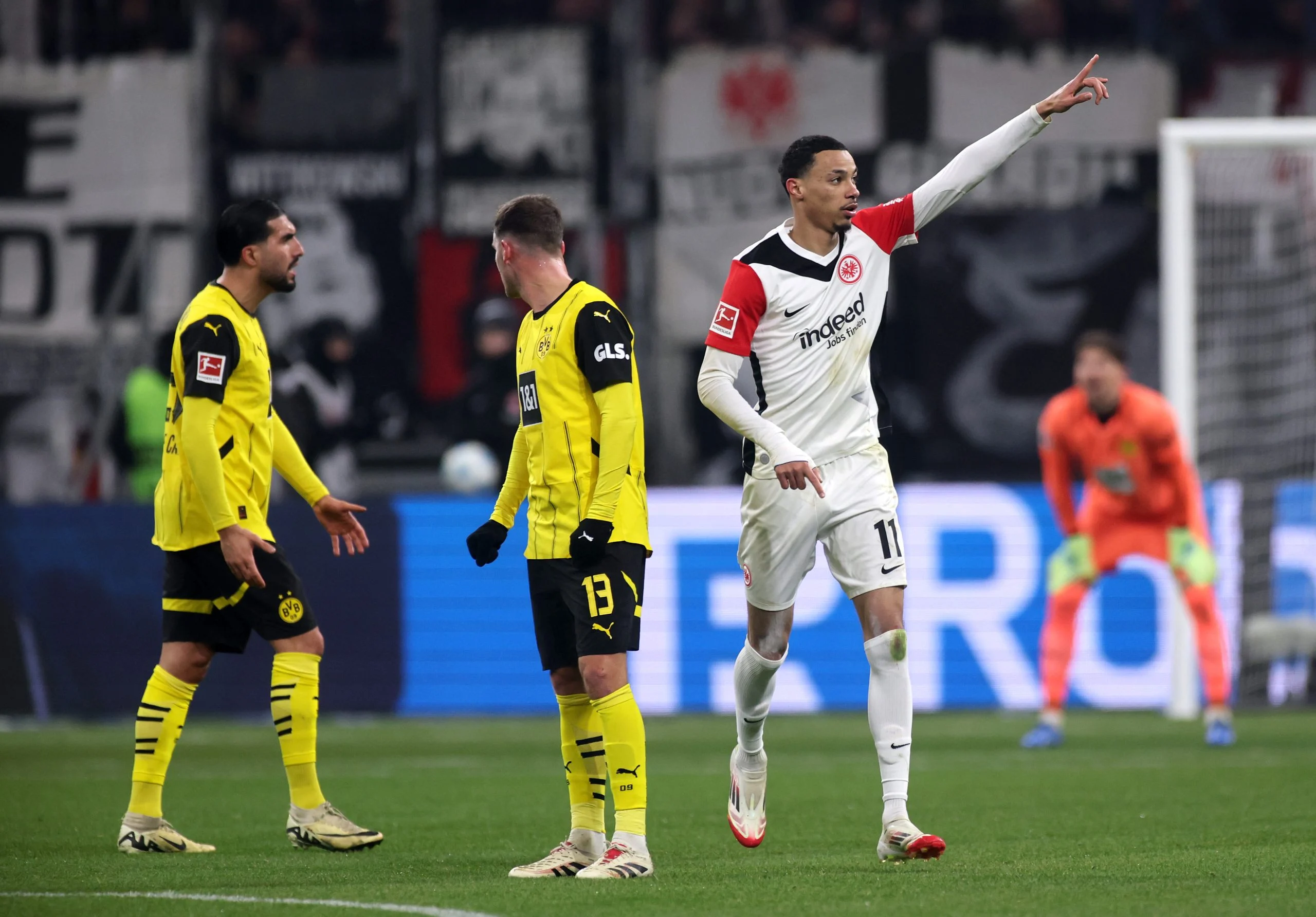 Borussia Dortmund Torehkan Kemenangan Thriller atas Eintracht Frankfurt di Bundesliga