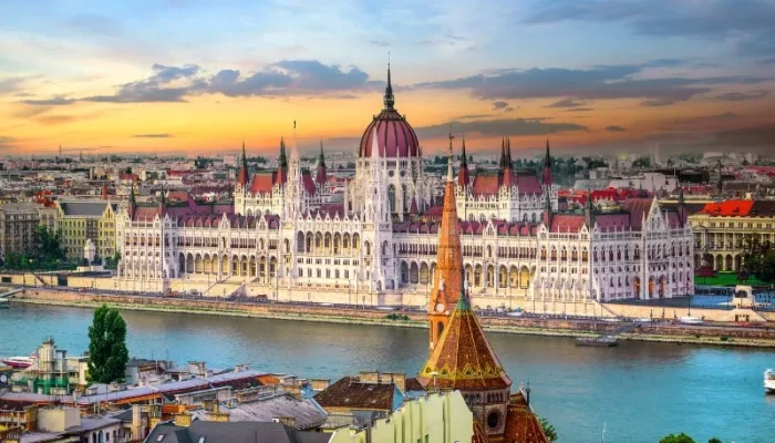 Budapest, Kota yang Siap Membangun Kembali Hubungan dengan Uni Eropa