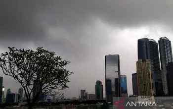 Cuaca Indonesia Hari Ini: Hujan Ringan hingga Sedang di Berbagai Kota