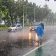 Cuaca Jakarta Hari Ini: Hujan Ringan dan Cerah Berawan