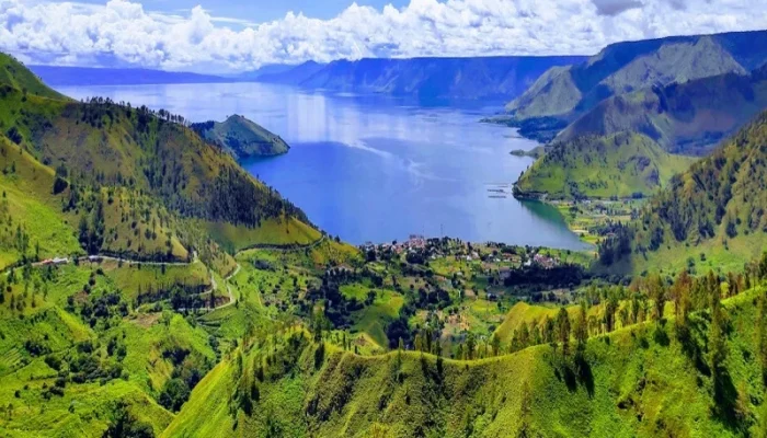 Danau Toba: Permata Wisata Indonesia yang Menyimpan Banyak Cerita