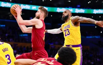 Dean Wade Menggebrak Playoff: Dari Peran Kunci Cavs hingga Sorotan Lakers