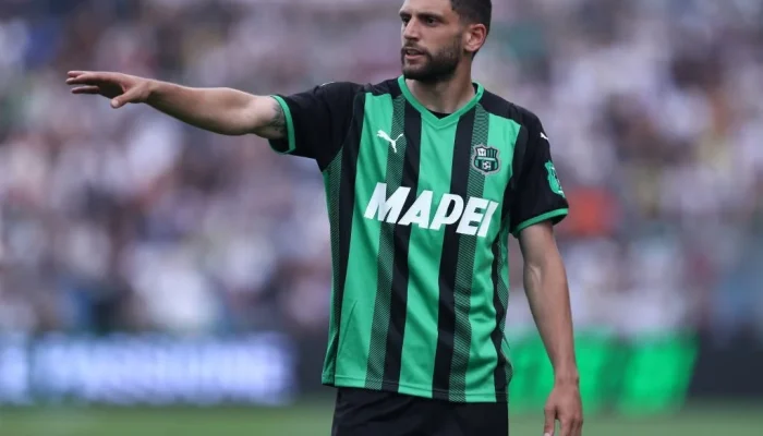 Domenico Berardi Kembali Jadi Momok, Gol Ke-12 Bawa Sassuolo Tundukkan AC Milan 2-0