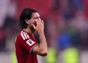 Dominik Szoboszlai Bikin Kehebohan di Old Trafford: Dari Gol Penyelamat hingga Gesture Provokatif